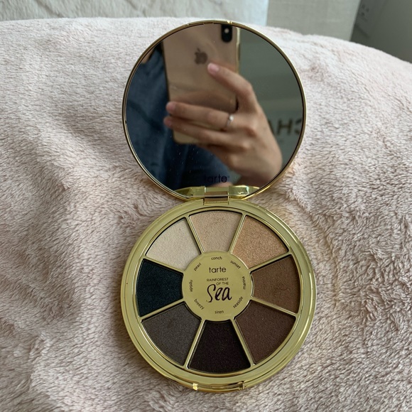 Limited edition tarte eyeshadows - Picture 3 of 4